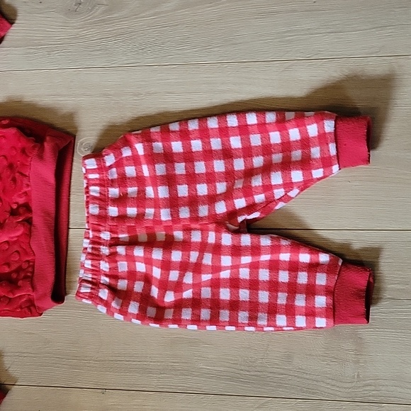 Rudolph 6 months outfit - Picture 5 of 5